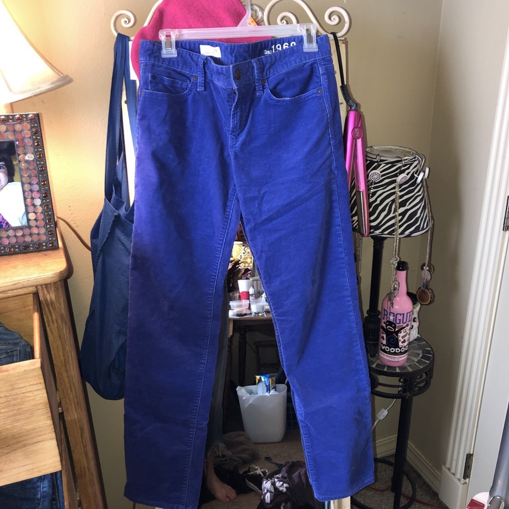 Straight leg corduroys